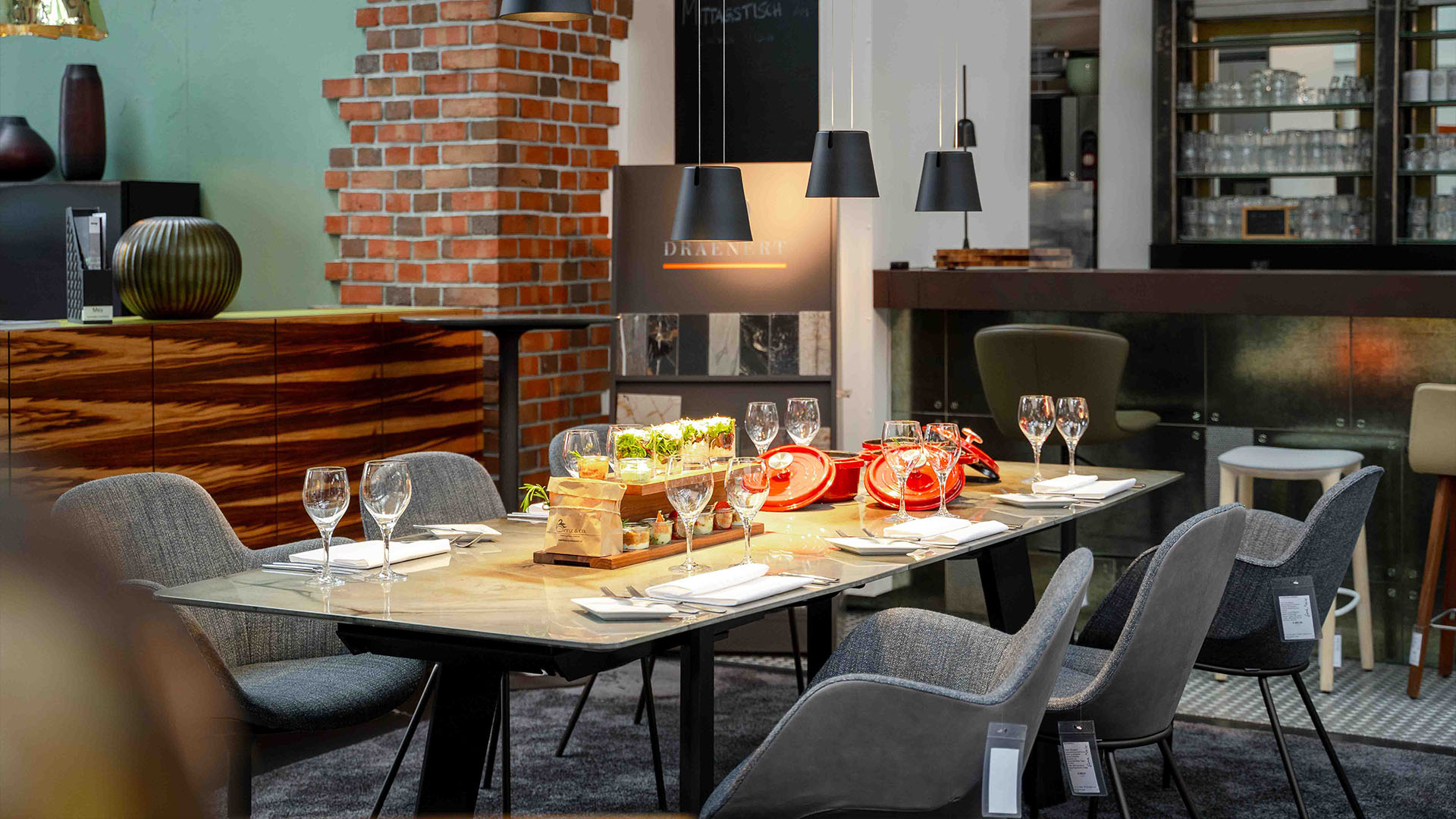 Catering Private Feiern 13 Gedeckter Beispieltisch für ein Event mit Benz Gastronomie.