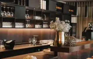 albhof bar 01